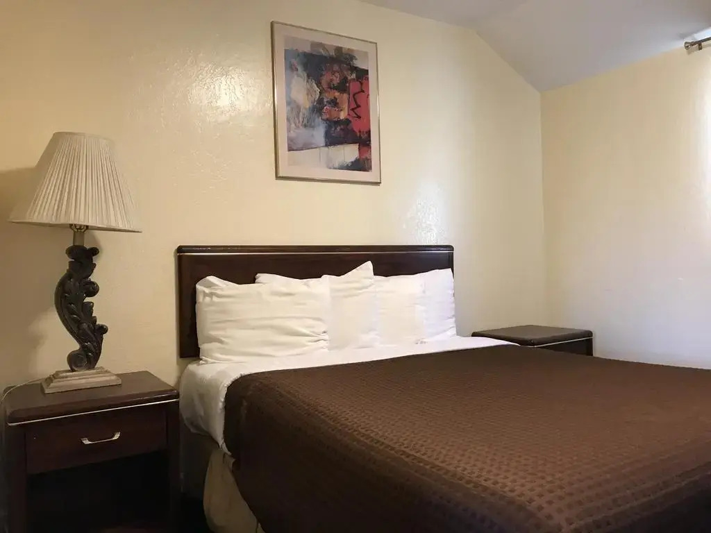 Relax Inn of Medford