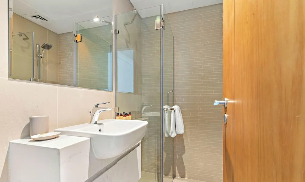 Silkhaus Exclusive 1BR Stay at Julphar Tower