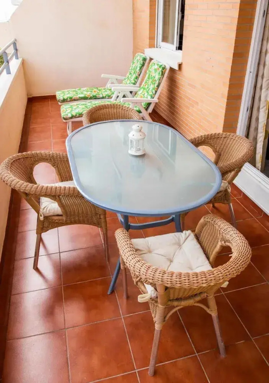 Lovely Apartment Next to the Sea, Relax and Quiet