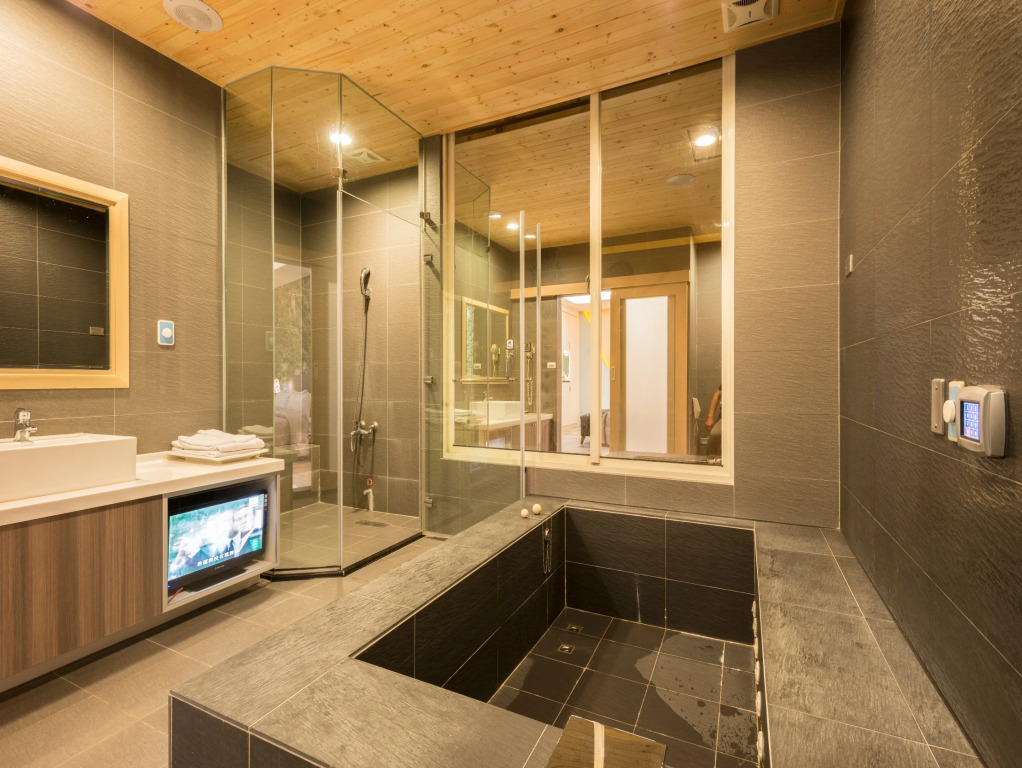 Duo Romance Hotel