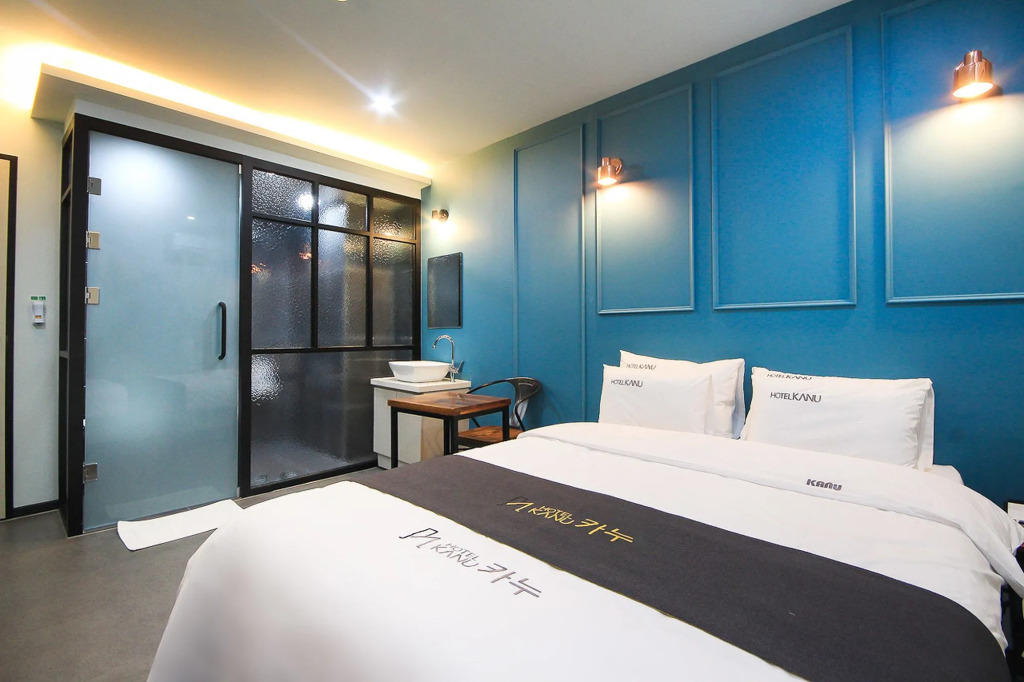 Kanu Hotel