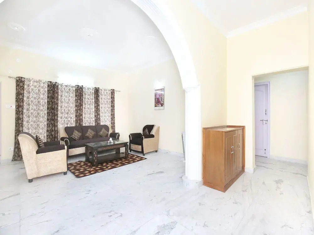 OYO 10737 Home Mountain View 3BHK Keleston
