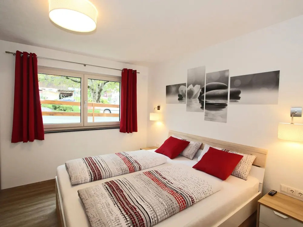 Apartment in Mayrhofen With Garden