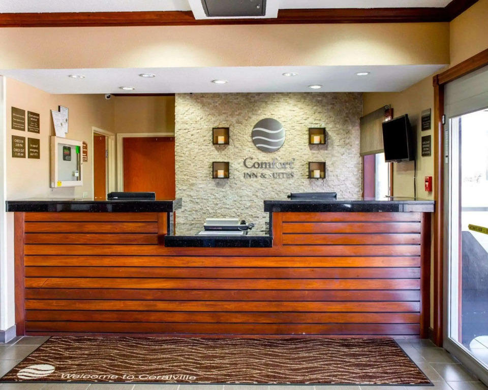 Comfort Inn & Suites Coralville - Iowa City near Iowa River Landing