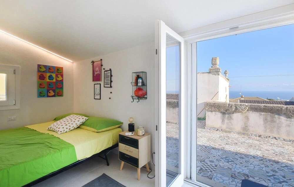 Awesome Home in Marina di Ragusa With Wifi and 2 Bedrooms