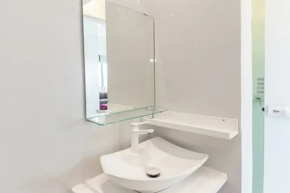 Marousi 2 Bd Luxury Living w Shared Pool