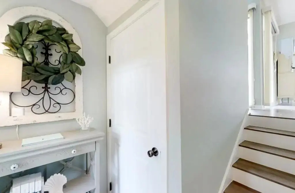 280 Turnberry Village