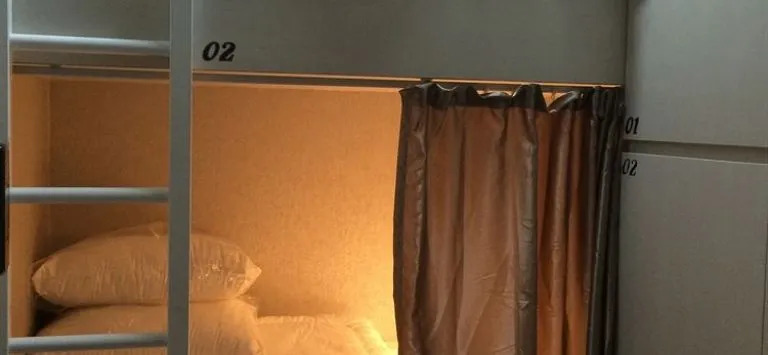 D&E Inn Singapur