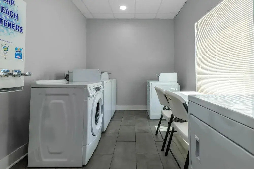 Motel 6 Gonzales, LA Baton Rouge Geismar Prairieville I 10
