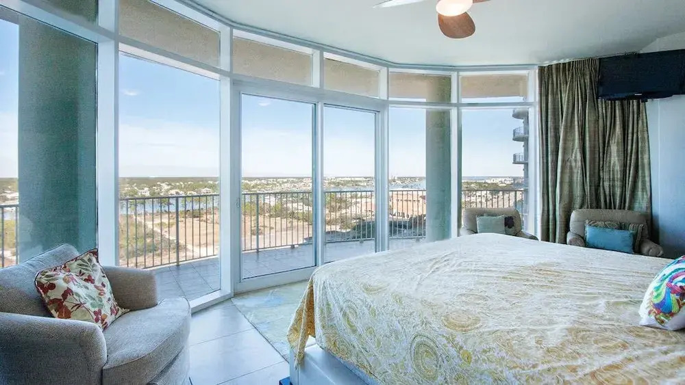 Spacious Four Bedroom With Wrap-around Balcony - Unit Tpd0901
