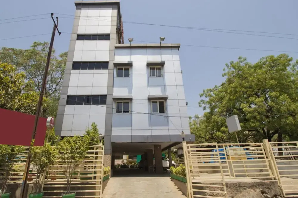 OYO 1421 Hotel Nirmal Excellency