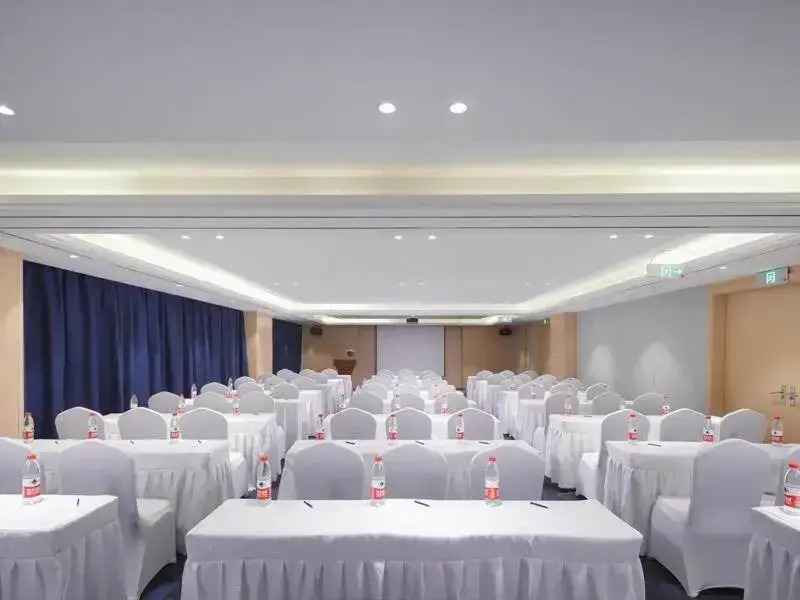 Kyriad Marvelous Hotel Suzhou Wujiang People's Square