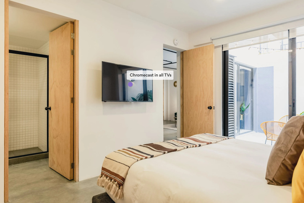 Cozy & Hip Roma Apt with 2 Private Terraces!