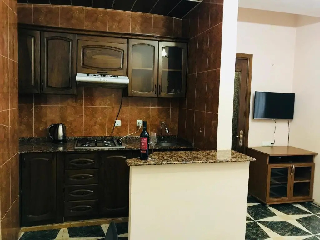 APARTMENT-68