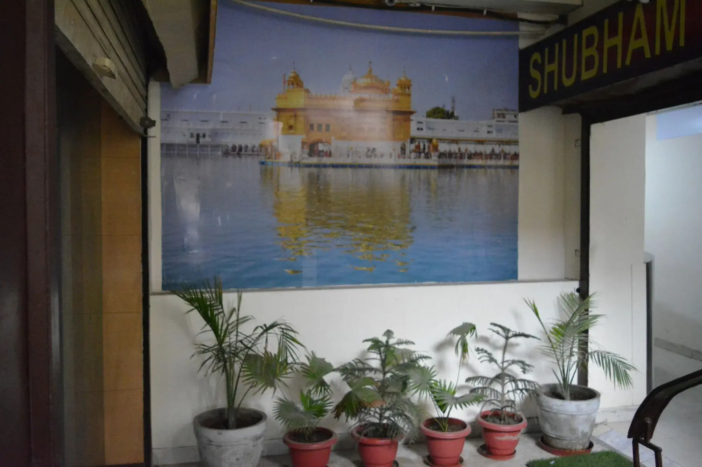Shubham Hotel