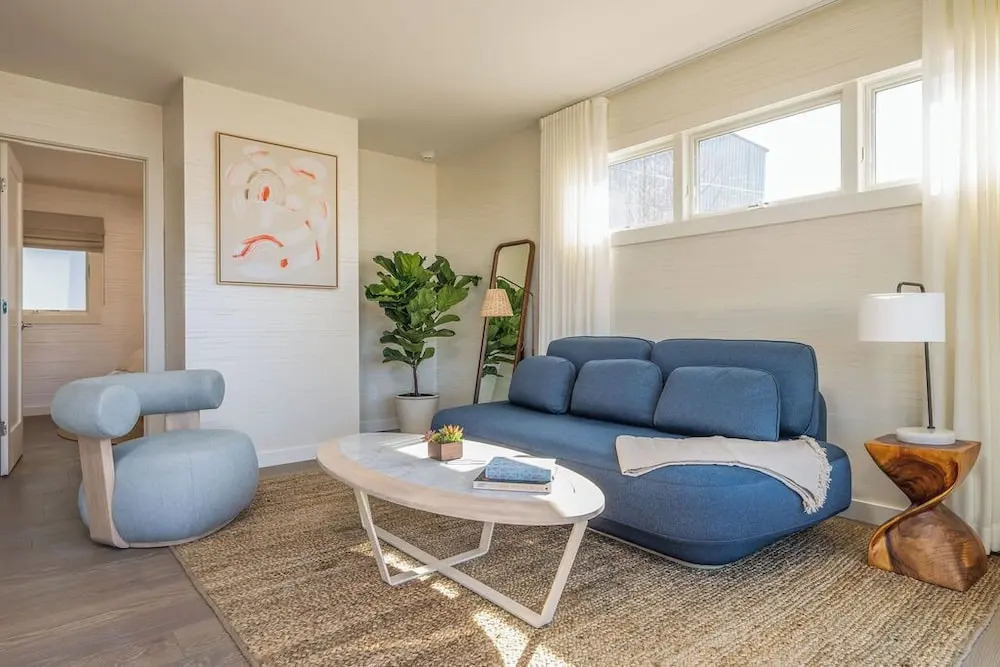 The Shoals Suites & Slips