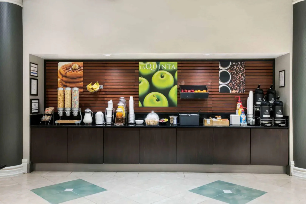 La Quinta by Wyndham Dallas Arlington South