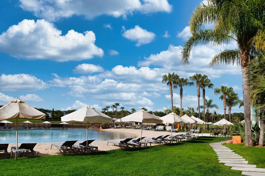 Domes Lake Algarve, Autograph Collection
