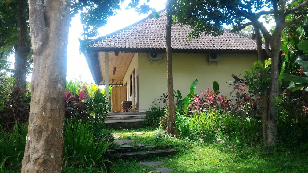 Artawa House