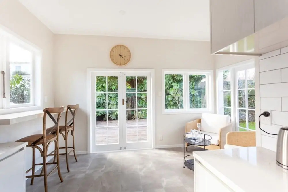 Sunny & Spacious Character Villa