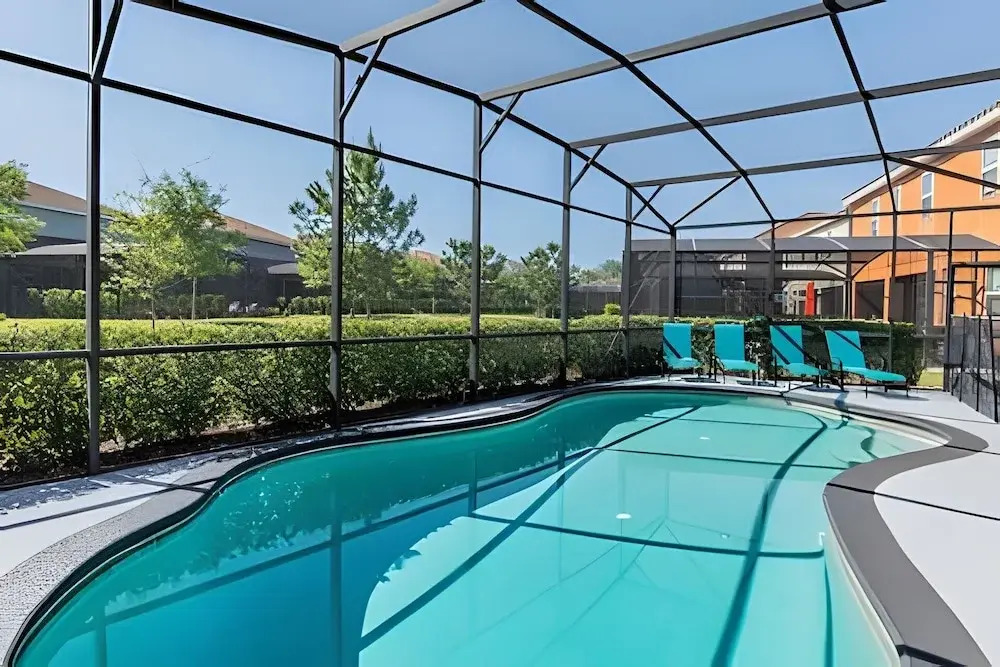Solterra 6br, 4 Ensuites, Pool & Game Room