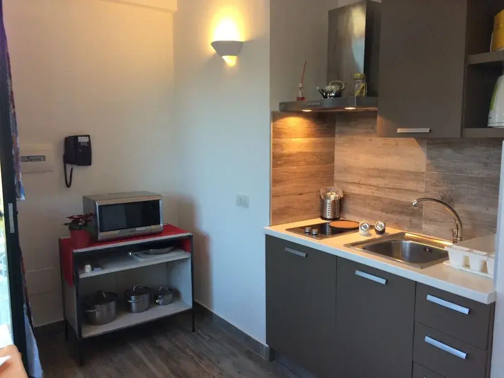 Regginè Holiday Apartments