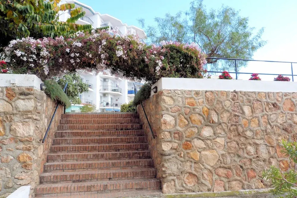 Almijara Nerja Bluewater