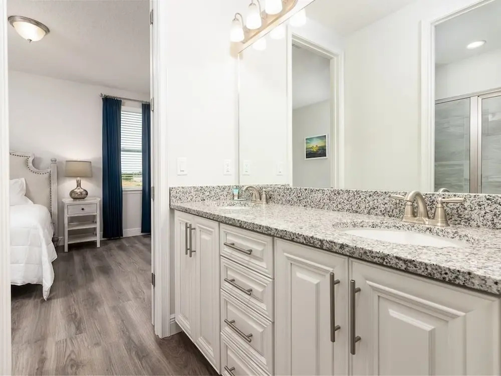 Luxurious 14br / 14ba Private Pool + Spa 14 Bedroom Home