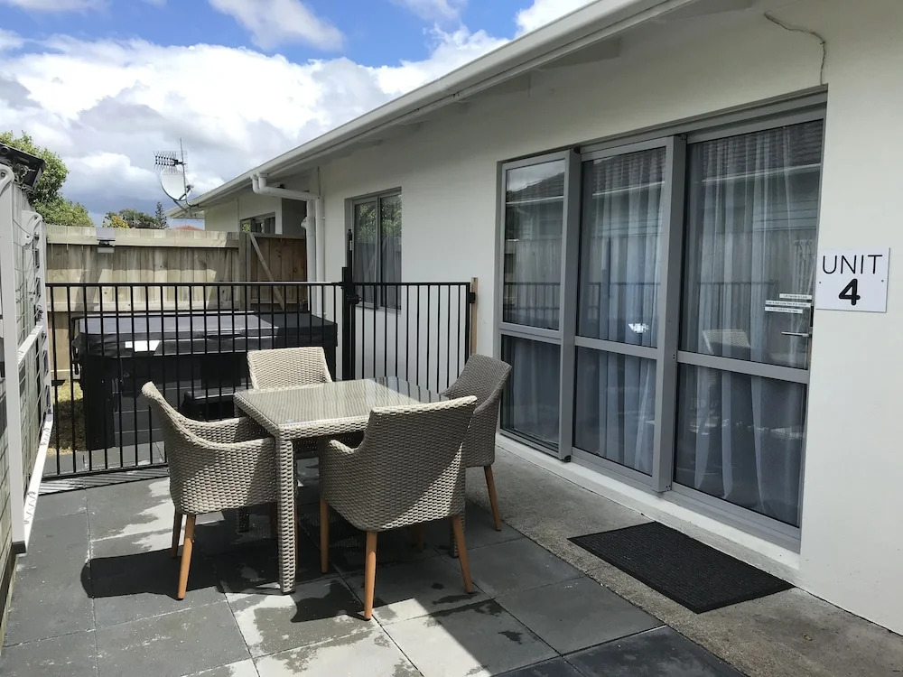 Rose Apartments Unit 2 Central Rotorua- Accommodation & Spa