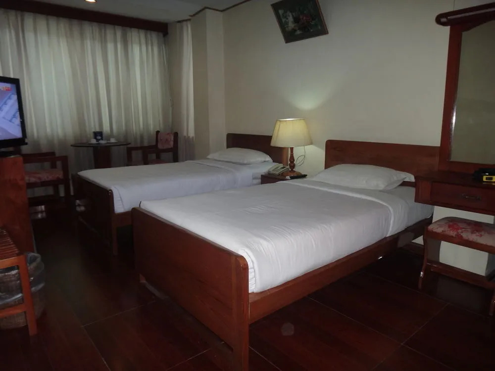 Chit Sayar Hotel