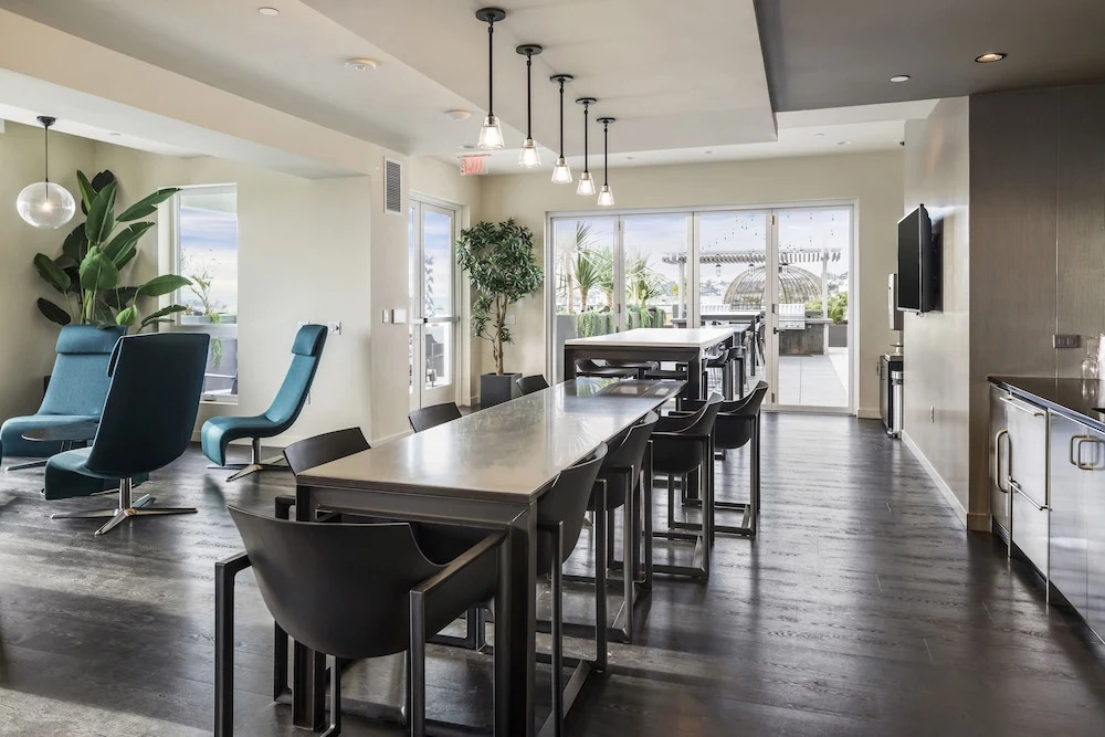 Little Italy Apartments by Barsala