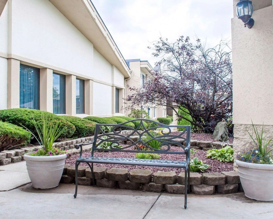 Quality Inn & Suites Vestal Binghamton near University