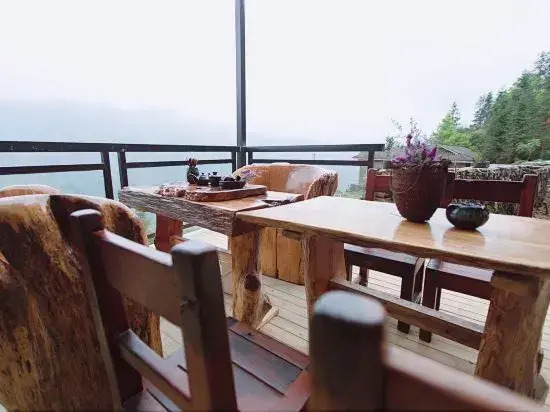 Longji Terraced Field Yunduan Scenic Homestay (Ancient Zhuang Village)