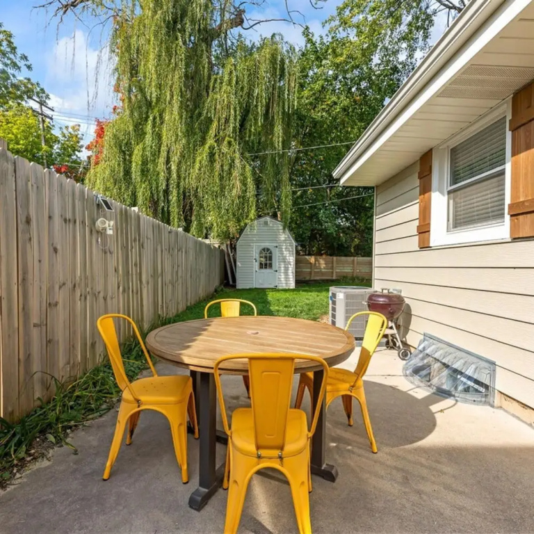 Brew City Game Room Fenced Yard Sleeps 13