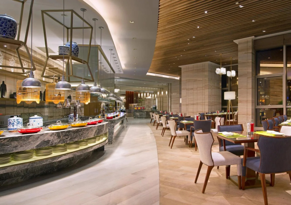 Sheraton Zhanjiang Hotel