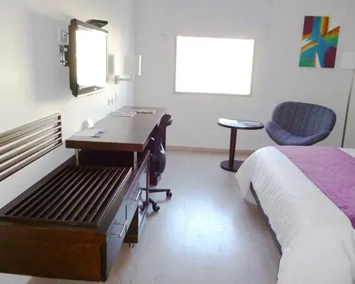 NH Collection Royal Smart Suites - 4 Nights, Barranquilla, Colombia