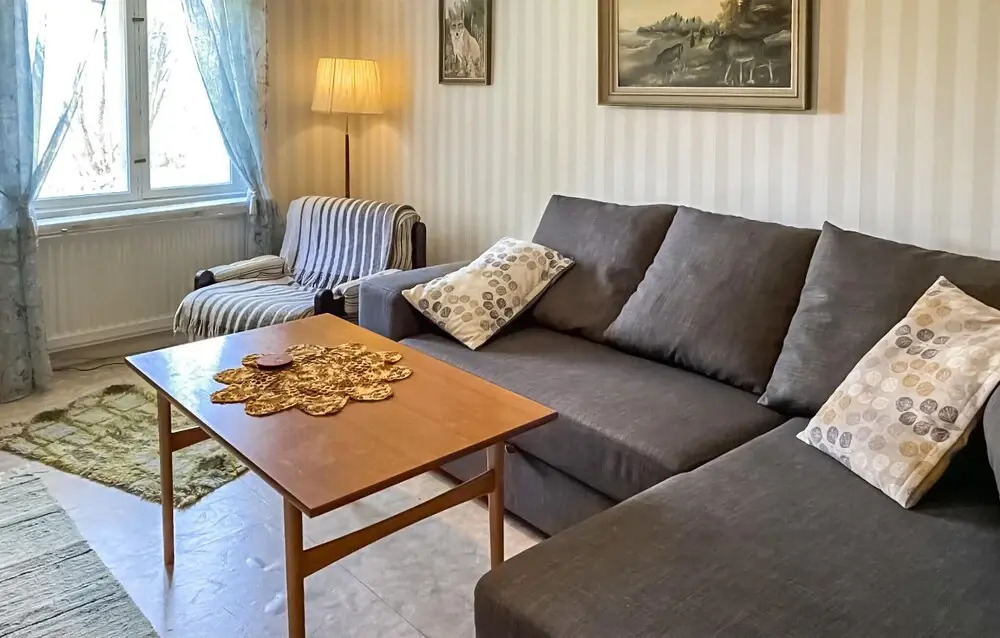 Three-Bedroom Holiday Home In Brakne Hoby