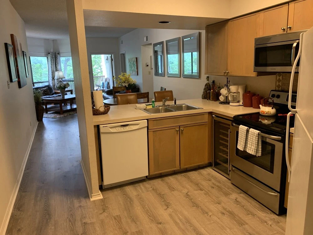 Treetop Villa IC 215