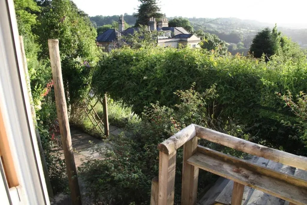 Spacious home in Bath, nature and city