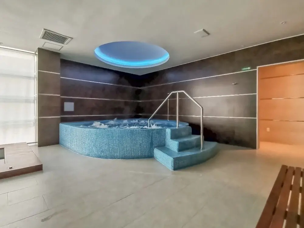Emerald Residential Tower and Spa