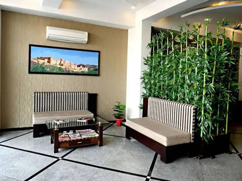FabHotel Harsh Paradise - Malviya Nagar