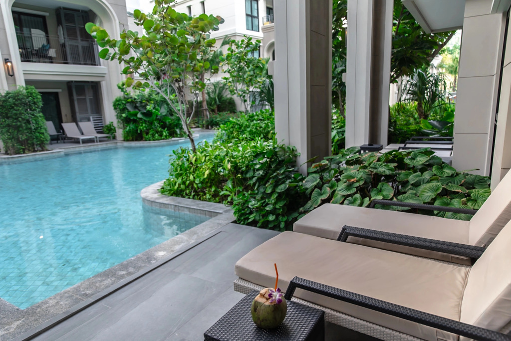 Апартаменты Title Legendary Pool Access 1-Bedroom Suite by TVC