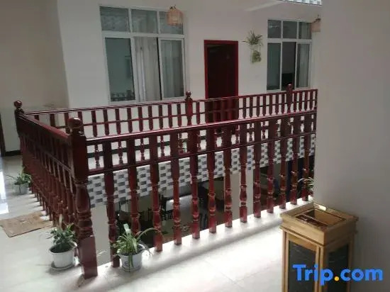 Qingcheng Zhixin Homestay (Qingchengshan High-Speed Railway Station)