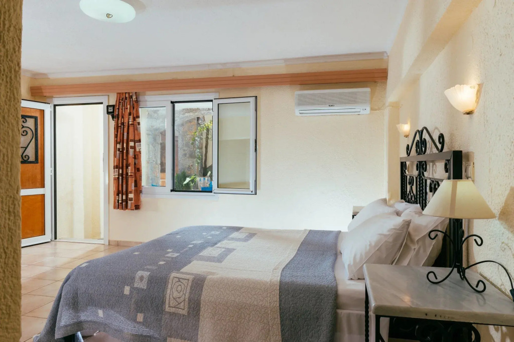 Ammoudara Beach Hotel Apartments