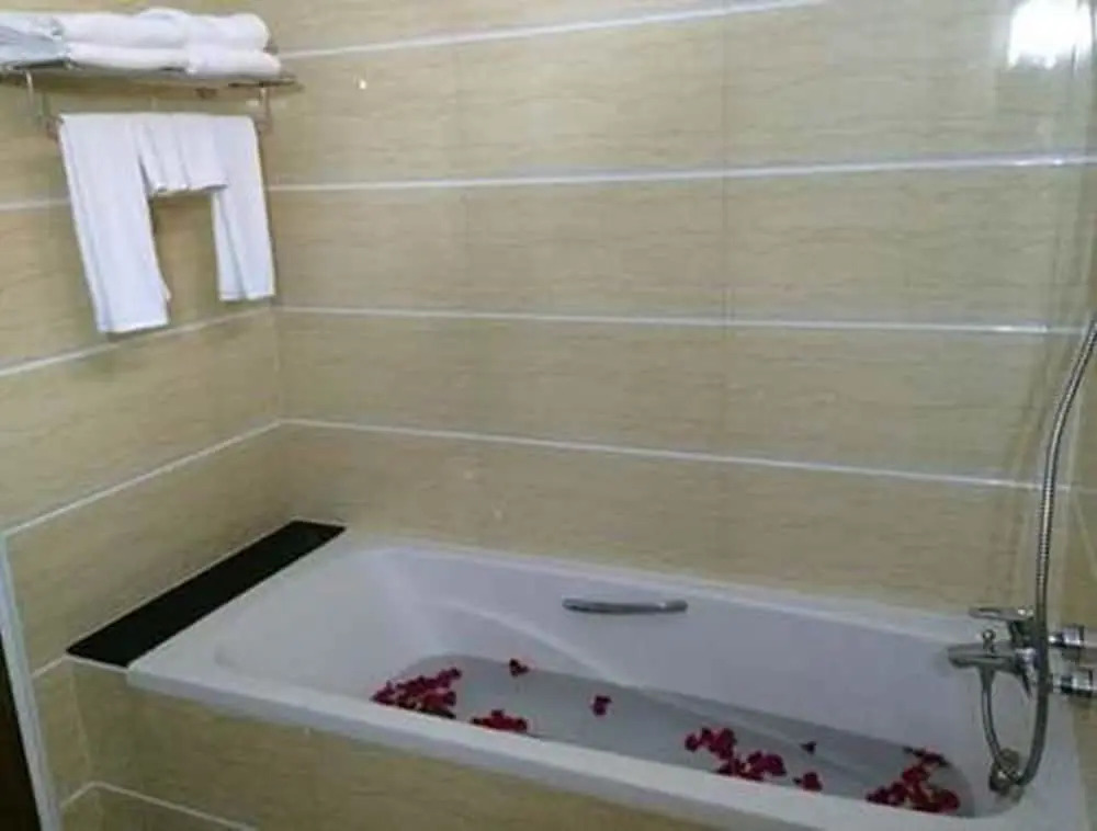 Grand Ngwe Saung Resort