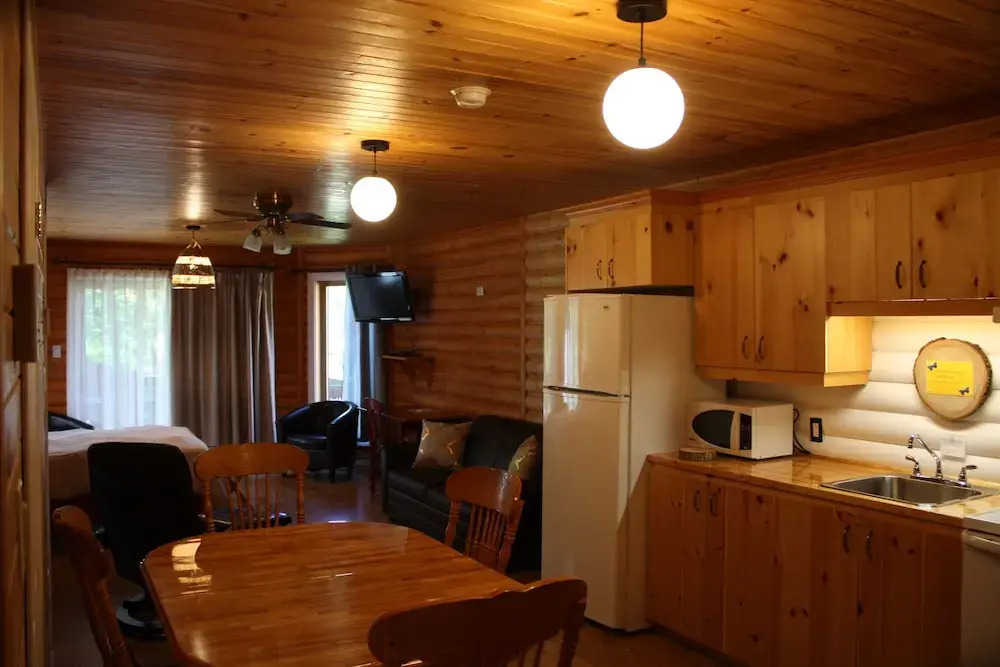 Chalets et Spa Lac Saint-Jean