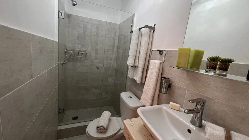 Vapor 156 Boutique Hotel