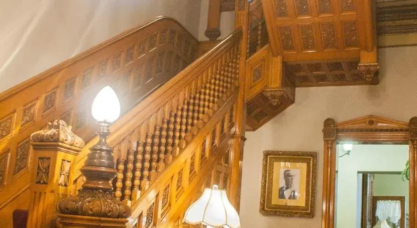Armstrong Mansion
