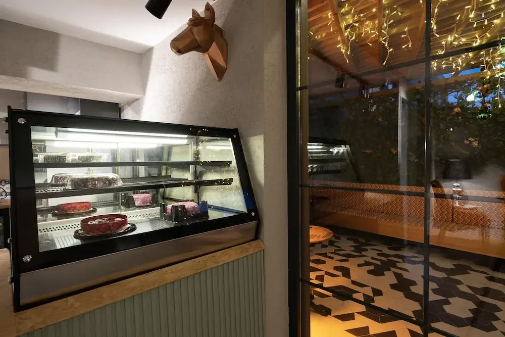 Wolf Suites