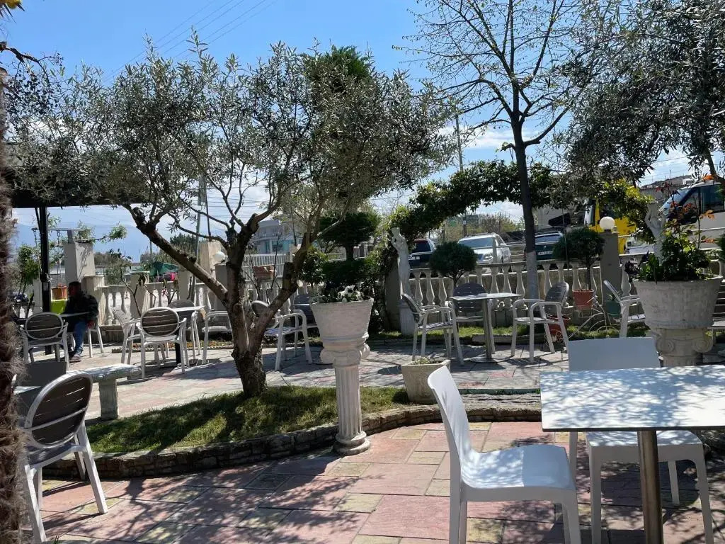 Vila 125 Apartments & Restaurant